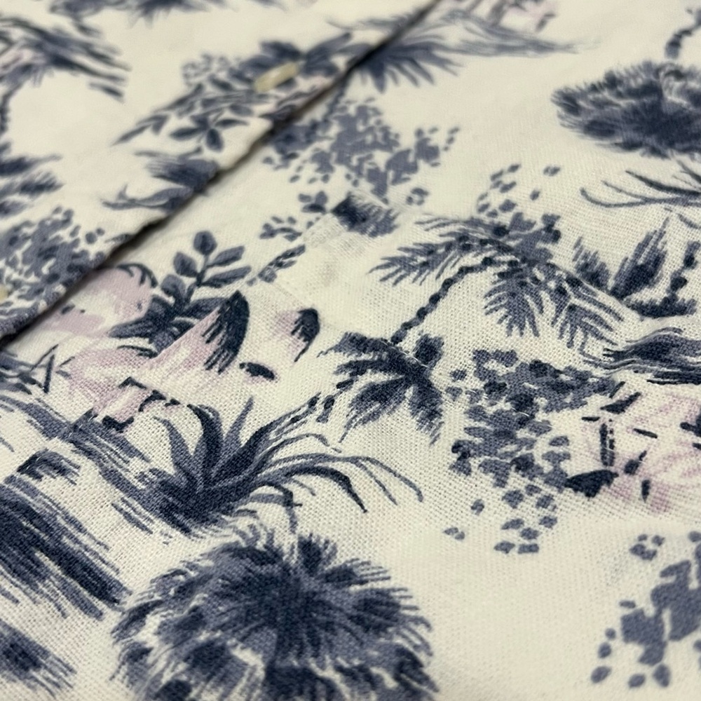 Linen Blouse - Abercrombie & Fitch -Hawaiian blue & white print - Picture 9 of 11